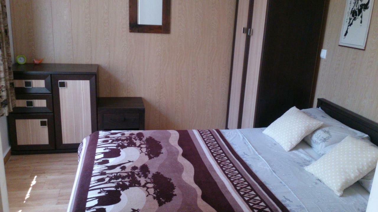 Madamme Curie Apartment Torrevieja Buitenkant foto